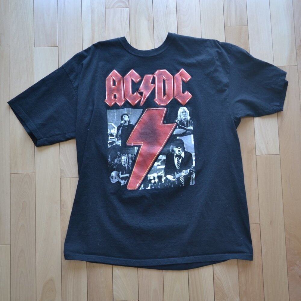 AC/DC MRCH Graphic Tee Size 2XL